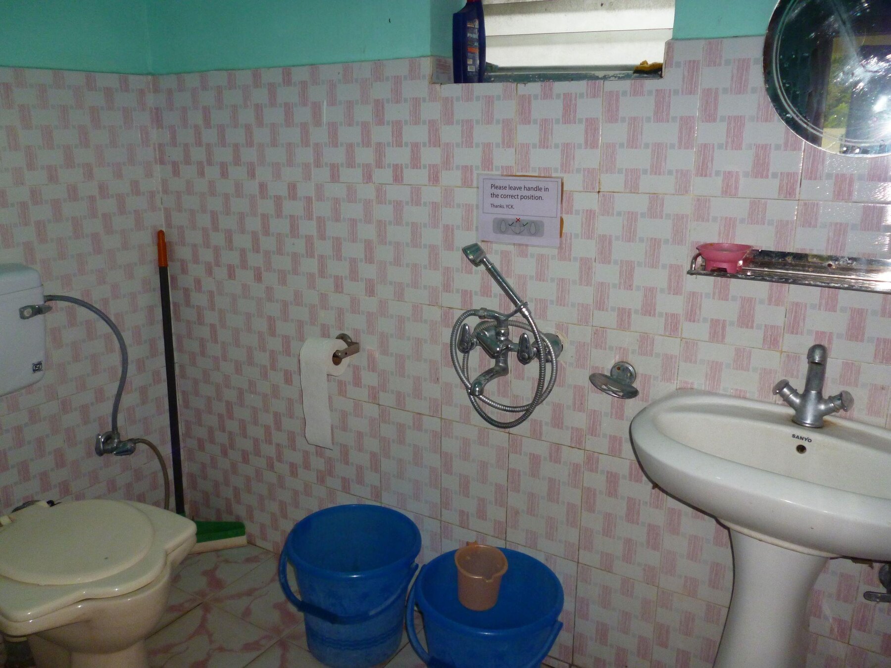 Private bathroom facilities Private bathroom facilities for residential guests at the centre